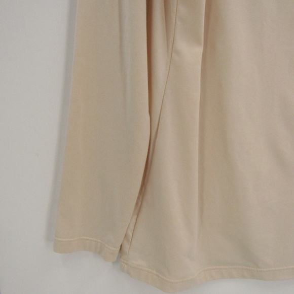 Lapasa Cream Round Neck Face Layer L - Picture 7 of 11